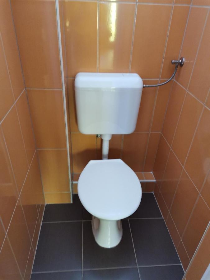 Roland Apartman Apartment Balatonlelle Bagian luar foto