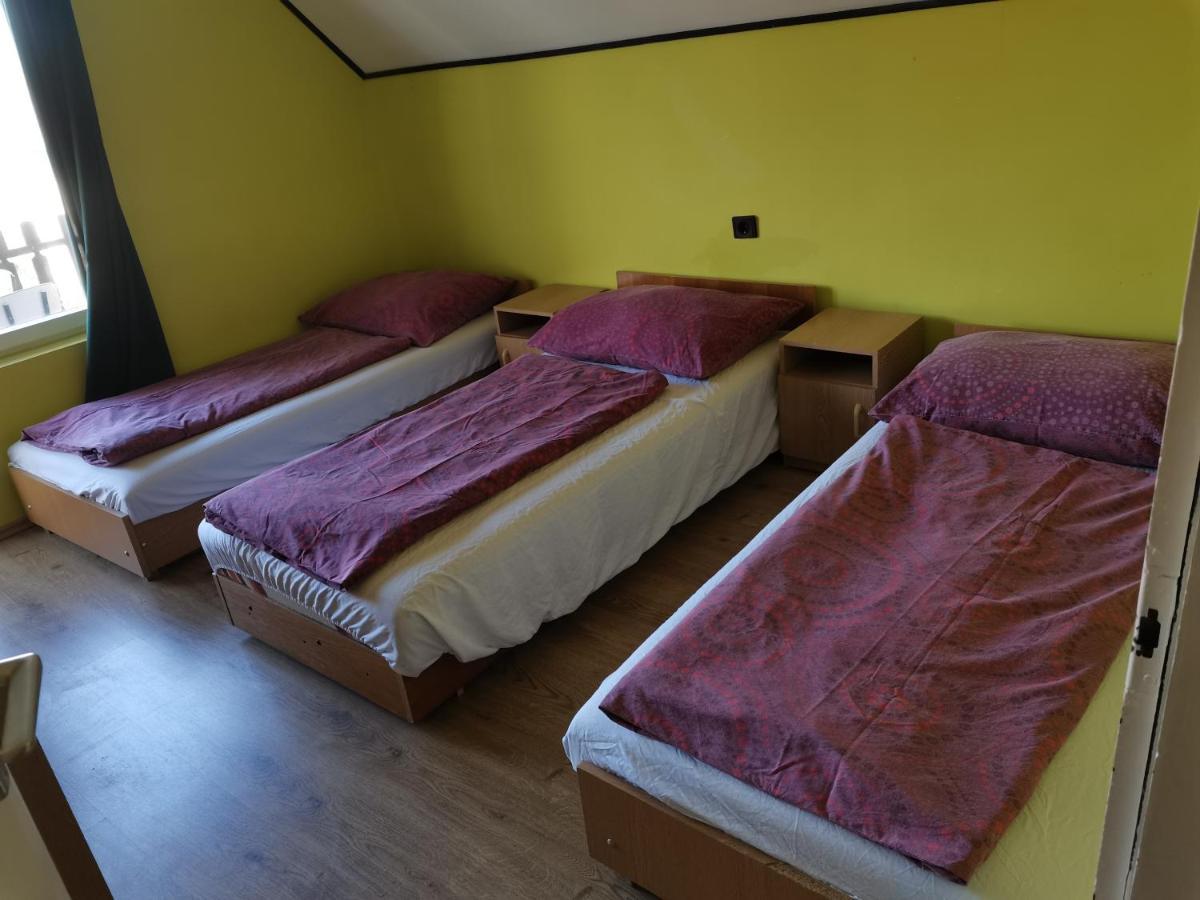 Roland Apartman Apartment Balatonlelle Bagian luar foto